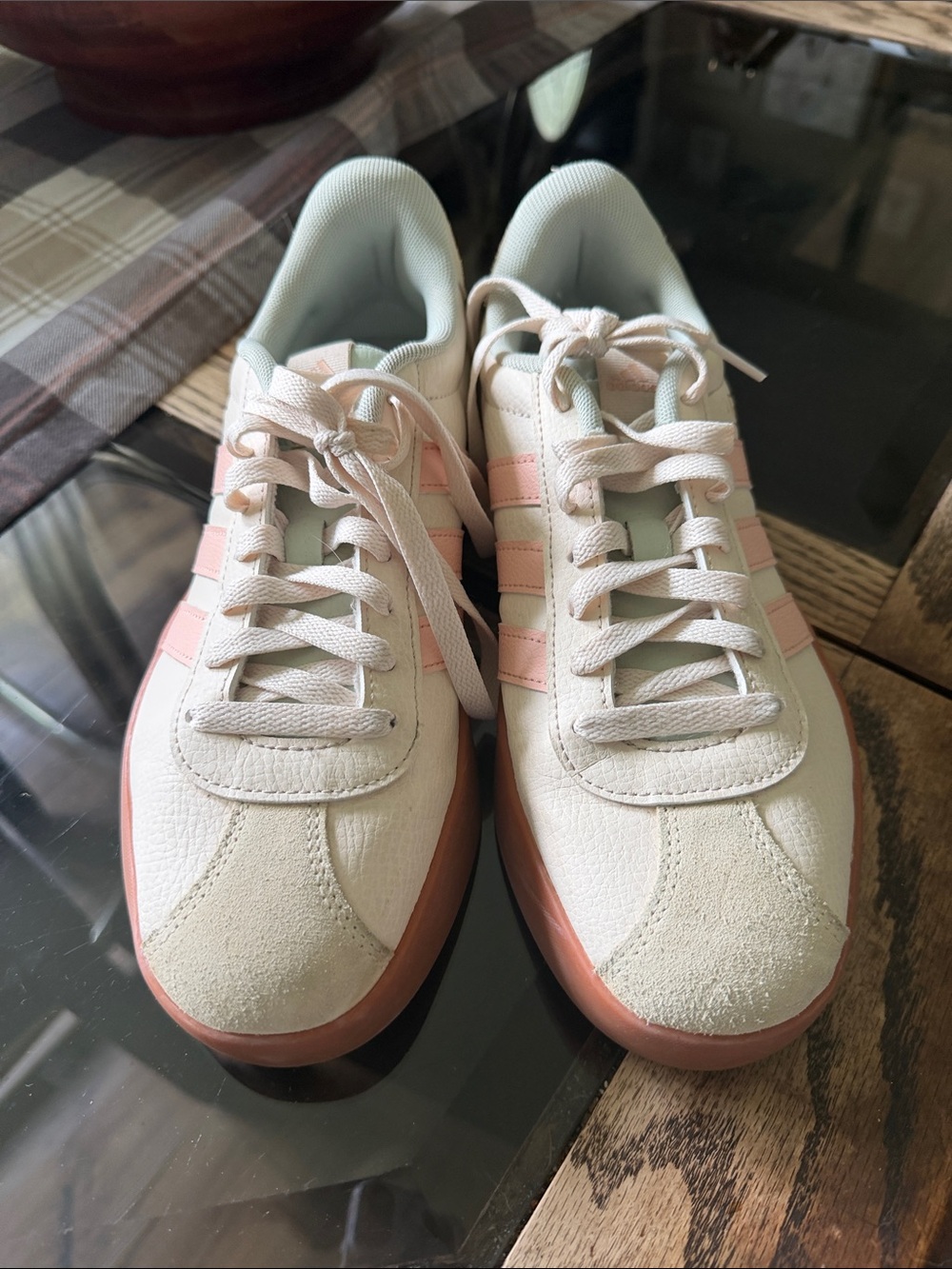 adidas Women's Cream Sneakers with Light Pink Stripes and Gum Sole